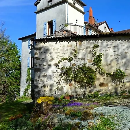 فندق مبيت وإفطار Duc Manoir D'hotes Aubin (Aveyron)